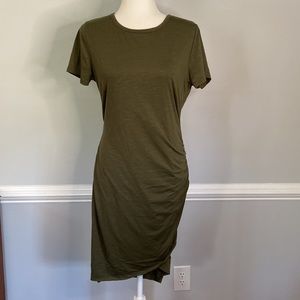 BTFBM Women's Size Medium Green Round Neck Sleeveless Ruched T-Shirt Dress